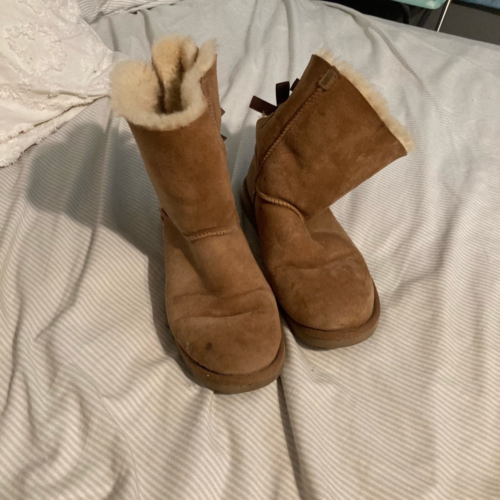 Ugg Bailey bows